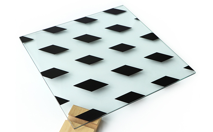 Tempered silk screen glass with black diamond pattern