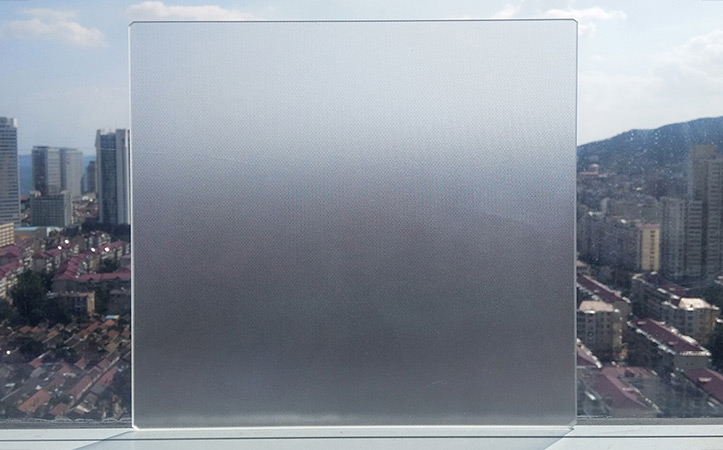 3.2mm thickness clear low iron transparent photovoltaic tempered glass for solar panel cover